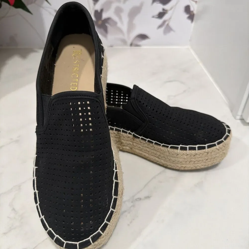 Restricted Esmee Espradrille Platforms Laser Cut Black 7.5